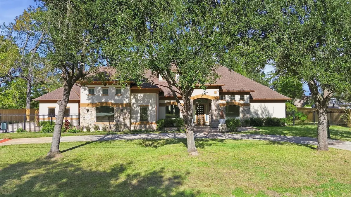 9120 Kenilworth Street, Houston, TX 77024 - Image #1