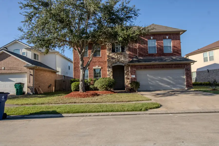 5 Carmel Chase Court, Manvel, TX 77578 - Image #2