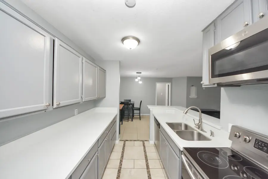 10735 Braes Bend Drive, Houston, TX 77071 - #3