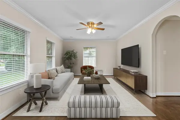 804 Valerie Avenue, Pasadena, TX 77502