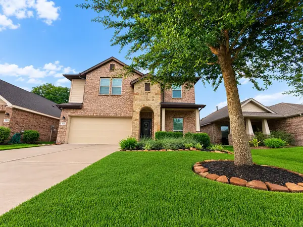 3823 Singing Flower Lane, Richmond, TX 77406