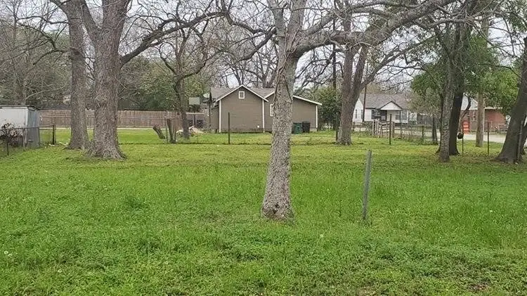 3219 Des Chaumes Street, Houston, TX 77026 - #1