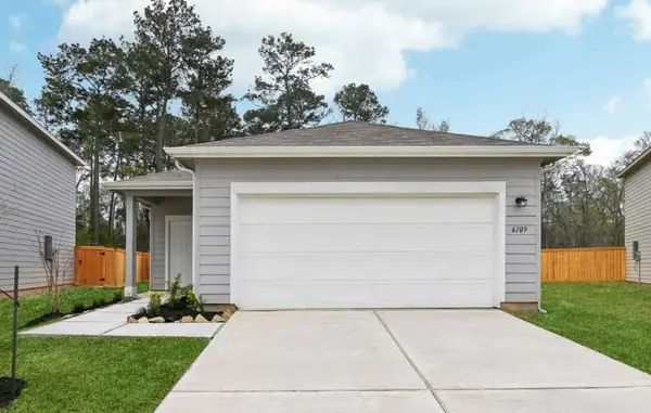 6040 Majestic Creek Trail, Porter, TX 77365