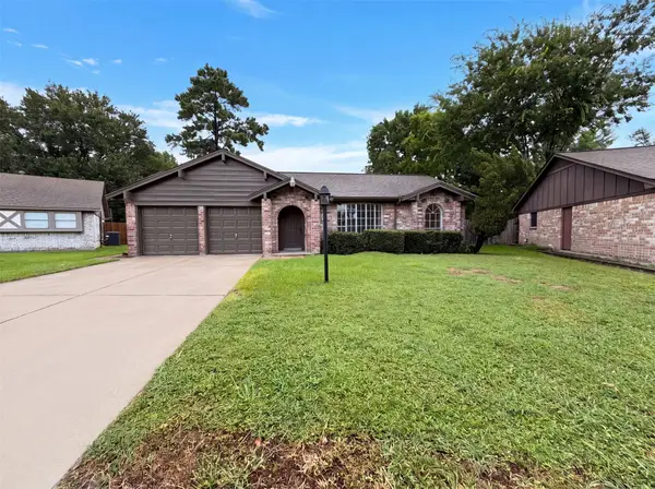 16338 Hollow Wood Drive, Houston, TX 77090