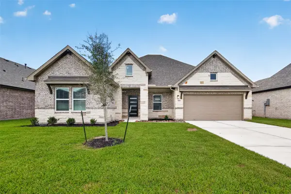 3507 Sago Palm Dr, Manvel, TX 77578