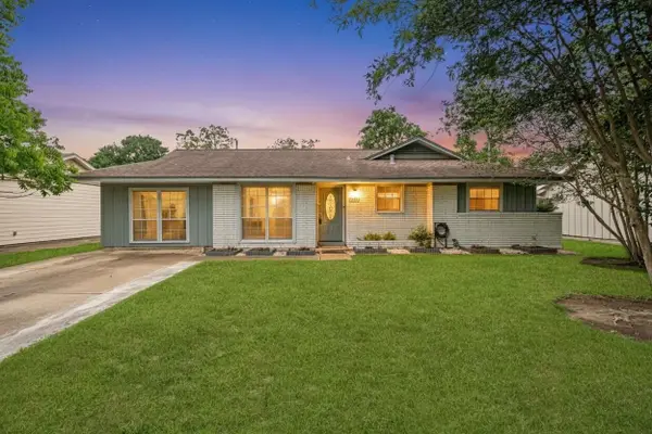 2707 Droxford Drive, Houston, TX 77008