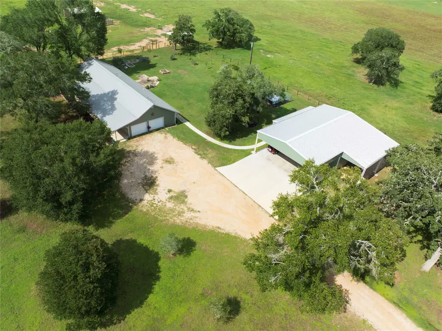 3545 E I 10 Frontage Road, Schulenburg, TX 78956 - #2