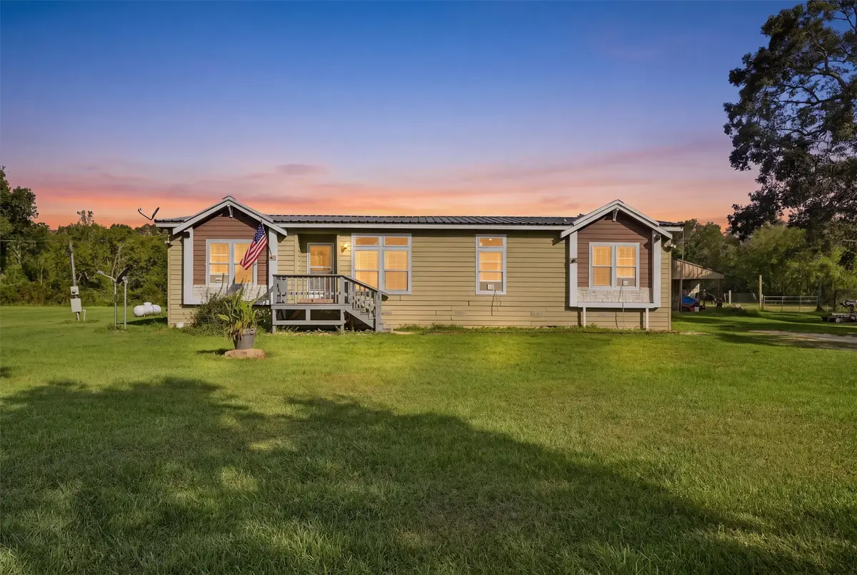 428 County Road 410, Dayton, TX 77535 - #1