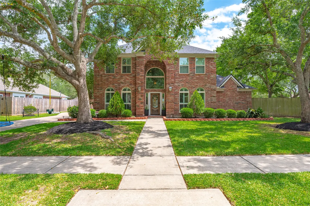 409 Silverleaf Drive, Friendswood, TX 77546 - #1