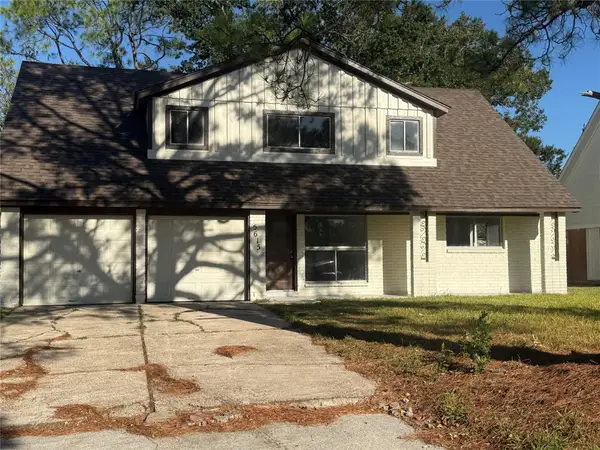 5615 Greylog Drive, Houston, TX 77048