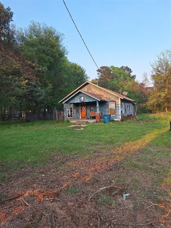 518 N Live Oak Street, Carthage, TX 75633 - #1