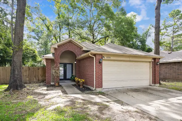 18284 Hollyberry Ct, Porter, TX 77365