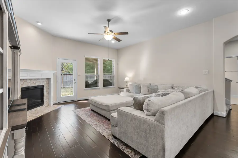 2606 Tacoma Springs Drive, Conroe, TX 77304 - Image #3