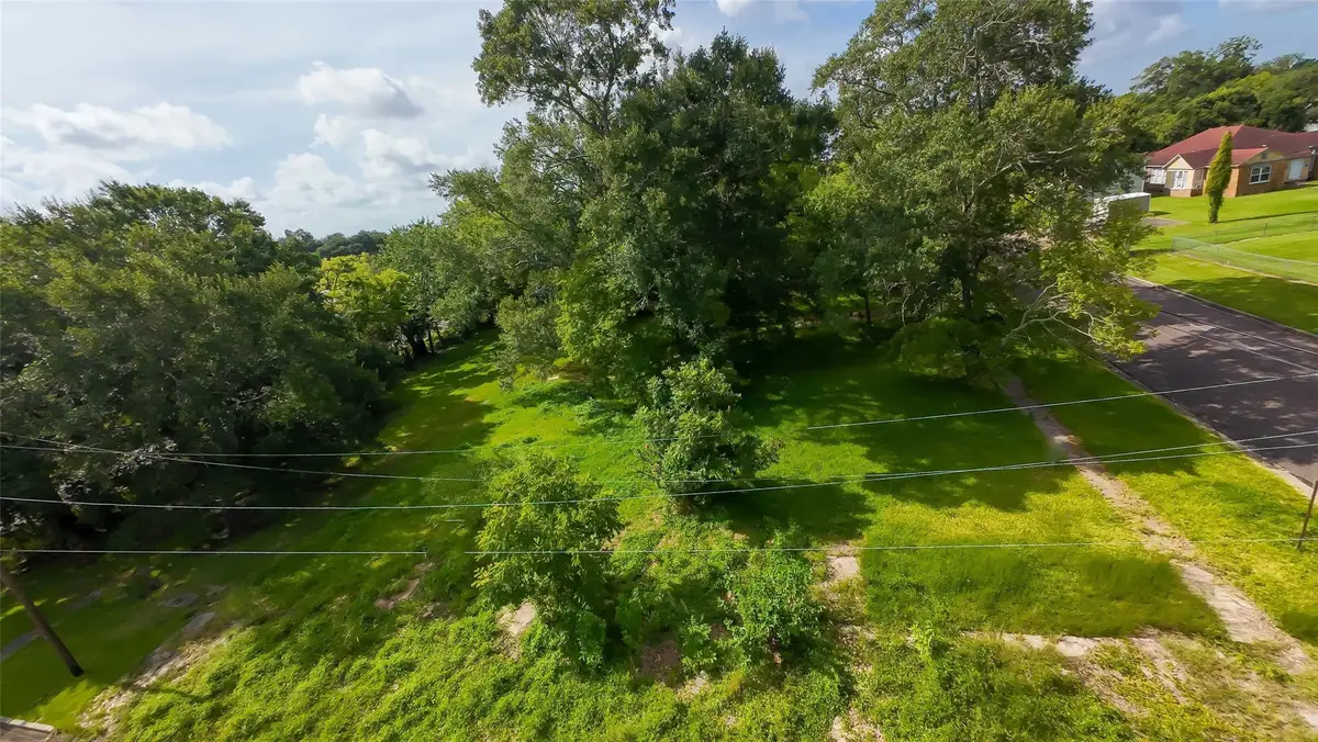 360 Center Street, Beaumont, TX 77701 - Image #1