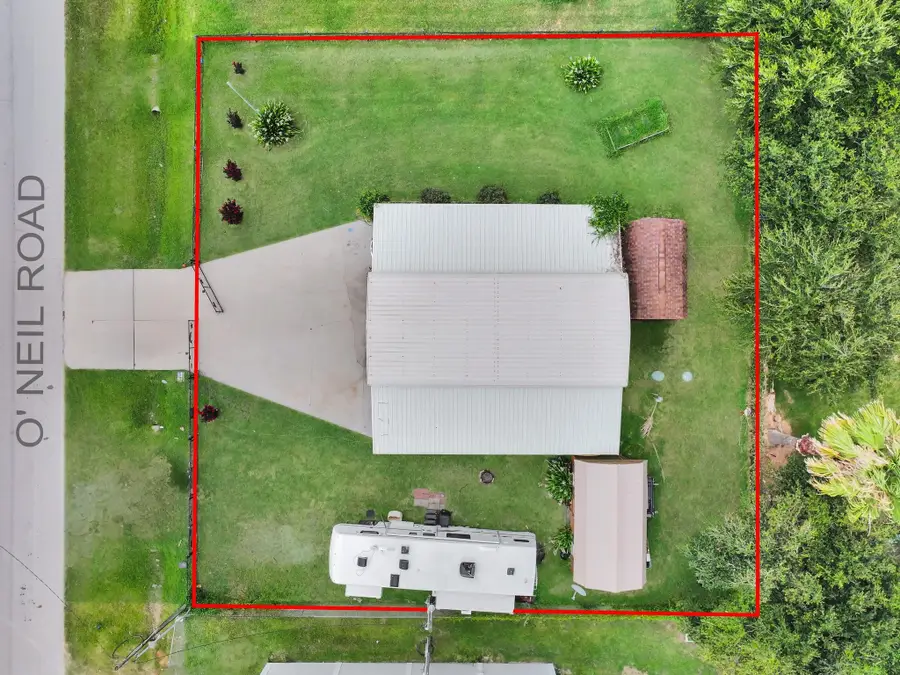 1046 Oneil Road, Crystal Beach, TX 77650 - #2