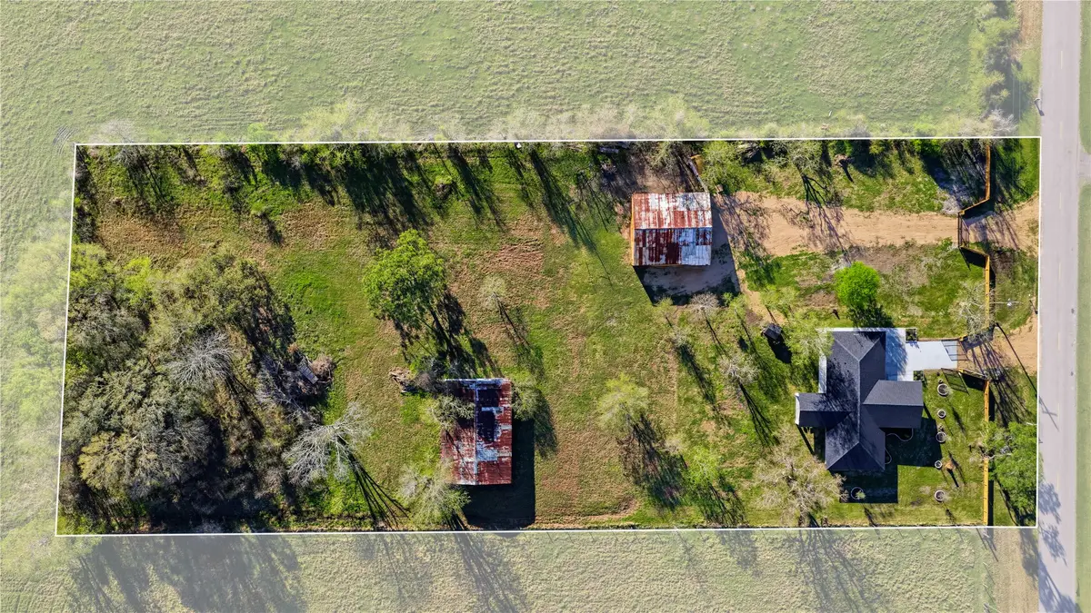 6623 County Road 4, Damon, TX 77430 - #1