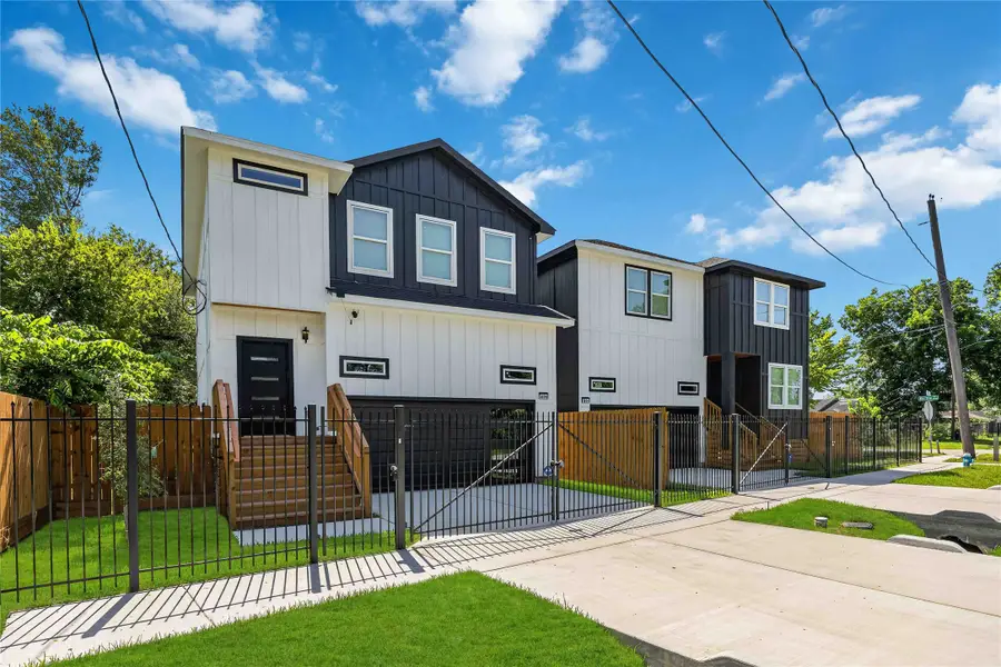 3804 & 3806 Sayers Street, Houston, TX 77026 - #3