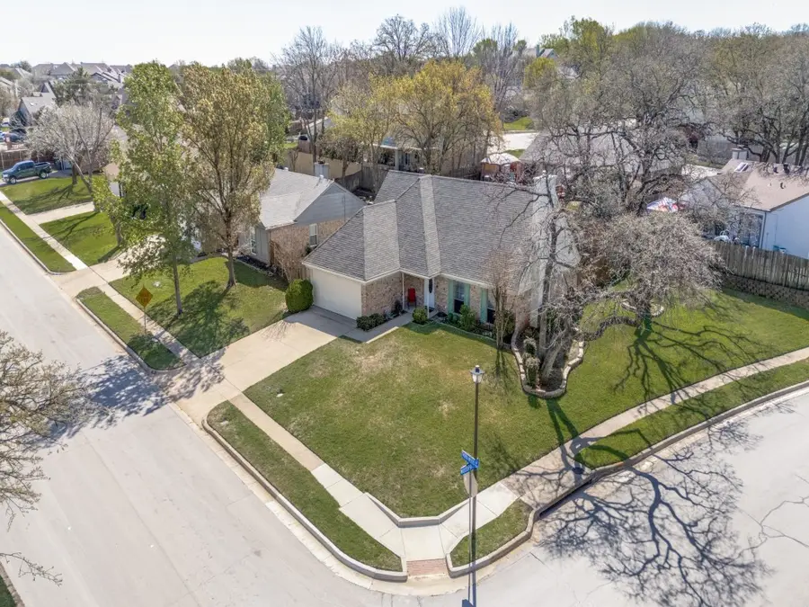 500 Thorn Wood Drive, Euless, TX 76039 - #2