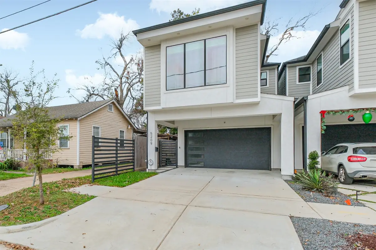 5209 Gano Street, Houston, TX 77009 - Image #1