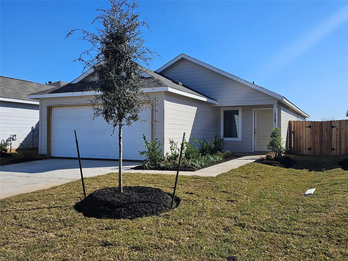 647 Maria Elena Way, Cleveland, TX 77327 - #1