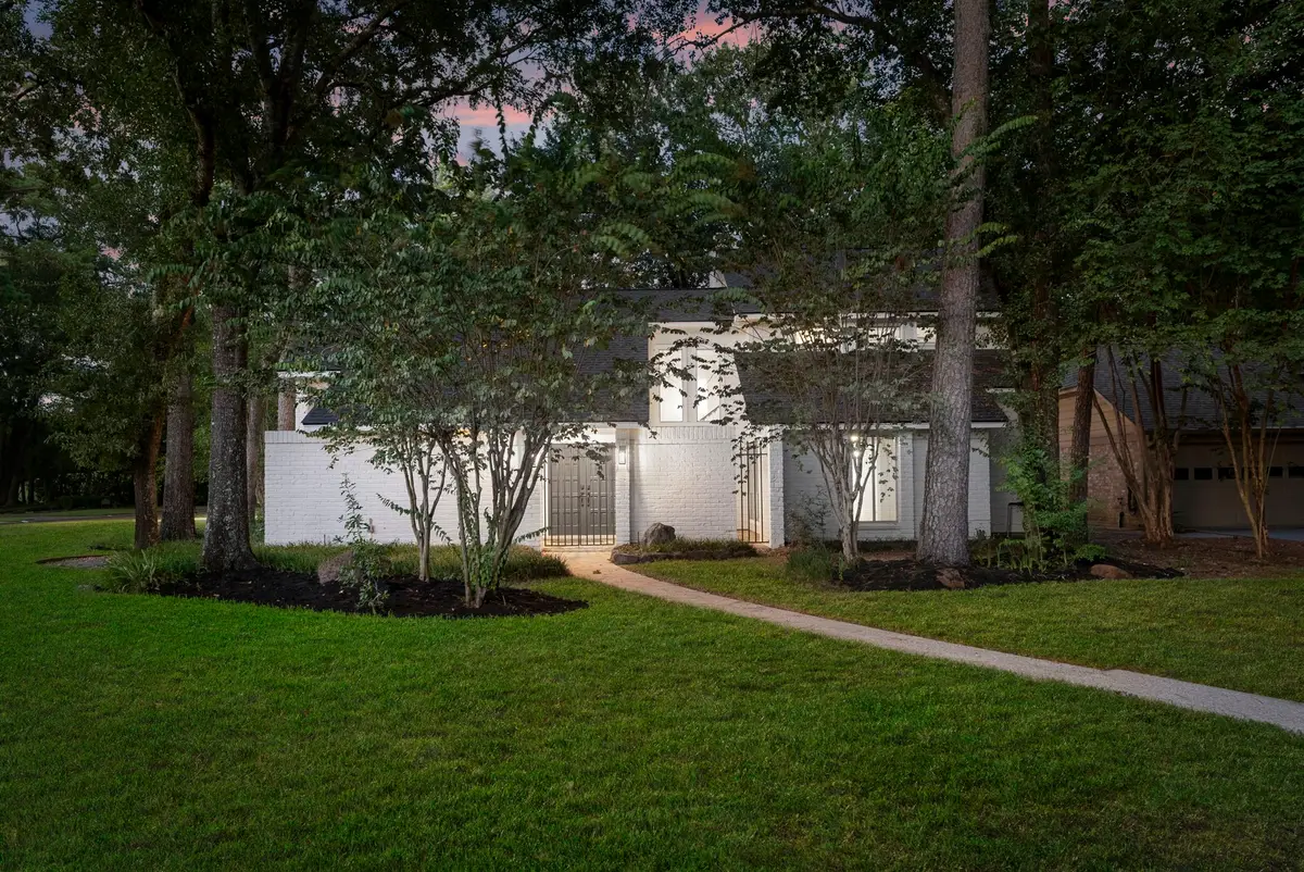 2 Muskmallow Court, The Woodlands, TX 77380 - #1