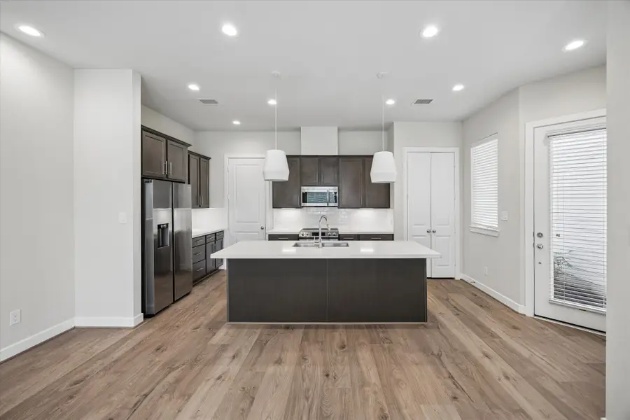 5914 Haring Lane, Houston, TX 77091 - #2