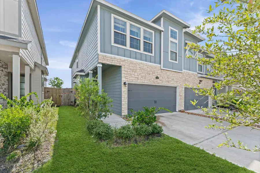 5667 Foggy Vine Court, Fulshear, TX 77441 - #2
