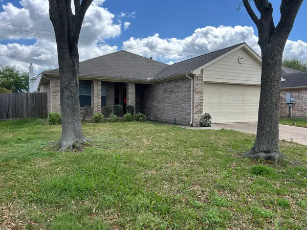 5119 Spring Oak Drive, Pasadena, TX 77505