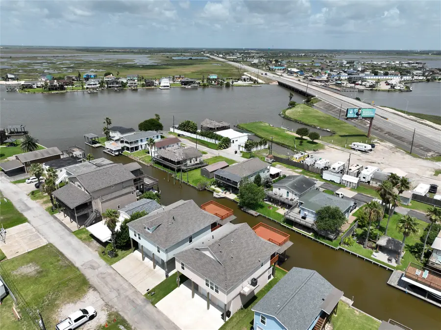 18 Edgewater, Bayou Vista, TX 77563 - #3