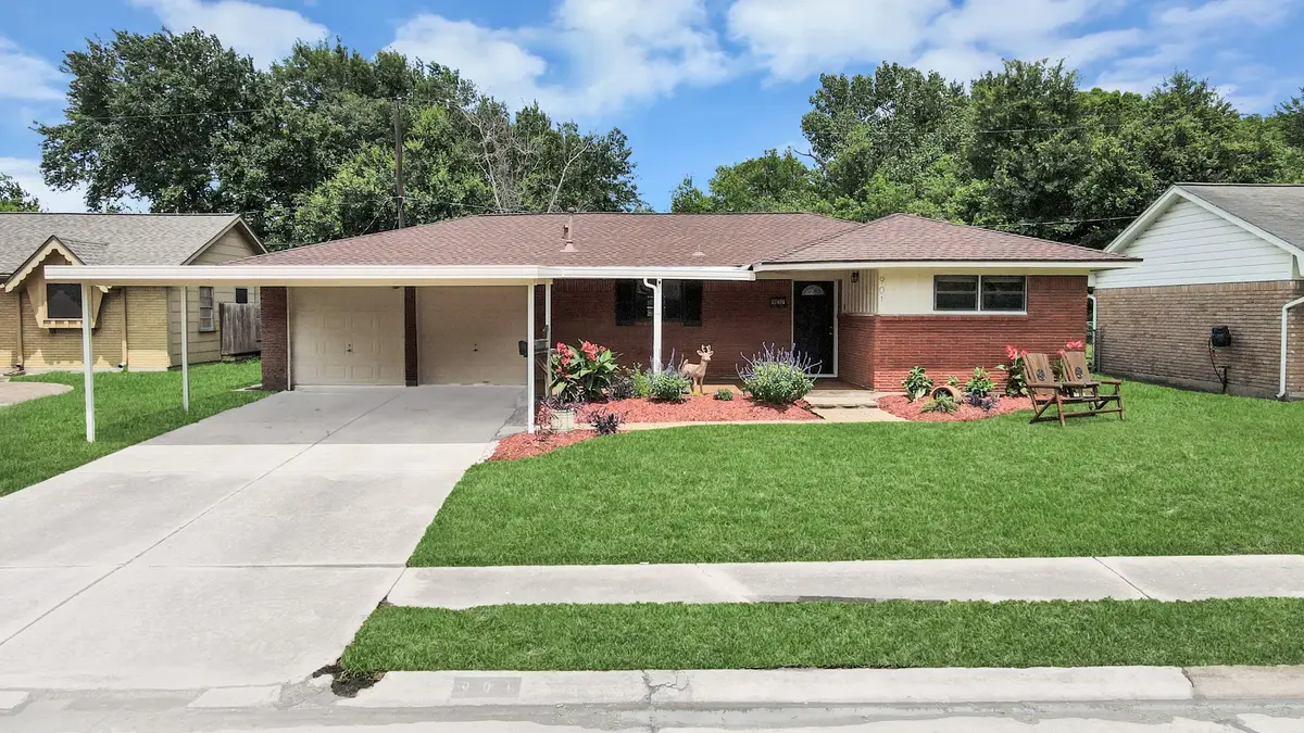 901 Alyse Street, Deer Park, TX 77536 - #1