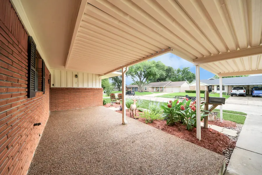 901 Alyse Street, Deer Park, TX 77536 - #3