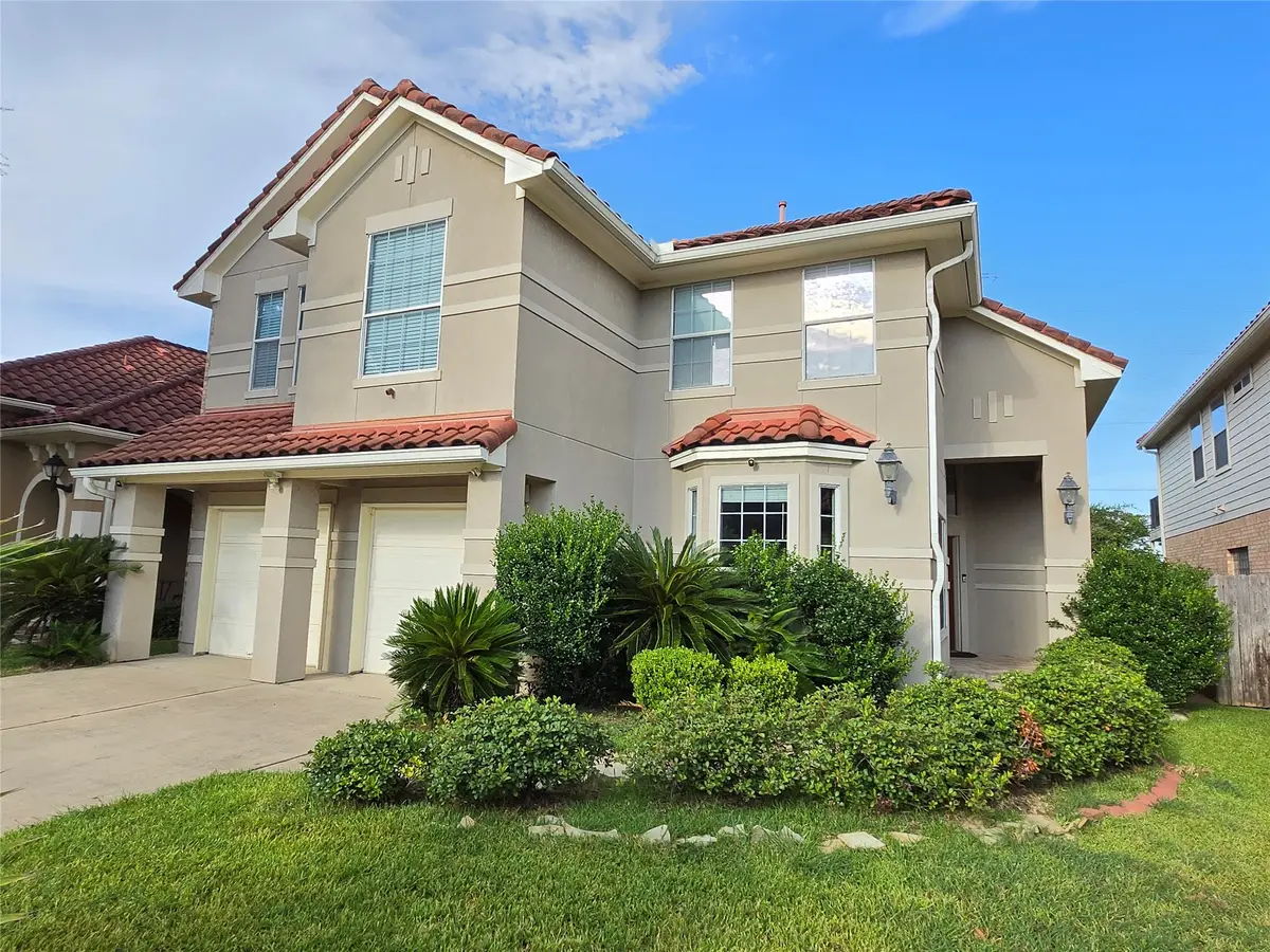 15 Oakmont Court, Jersey Village, TX 77064 - #1