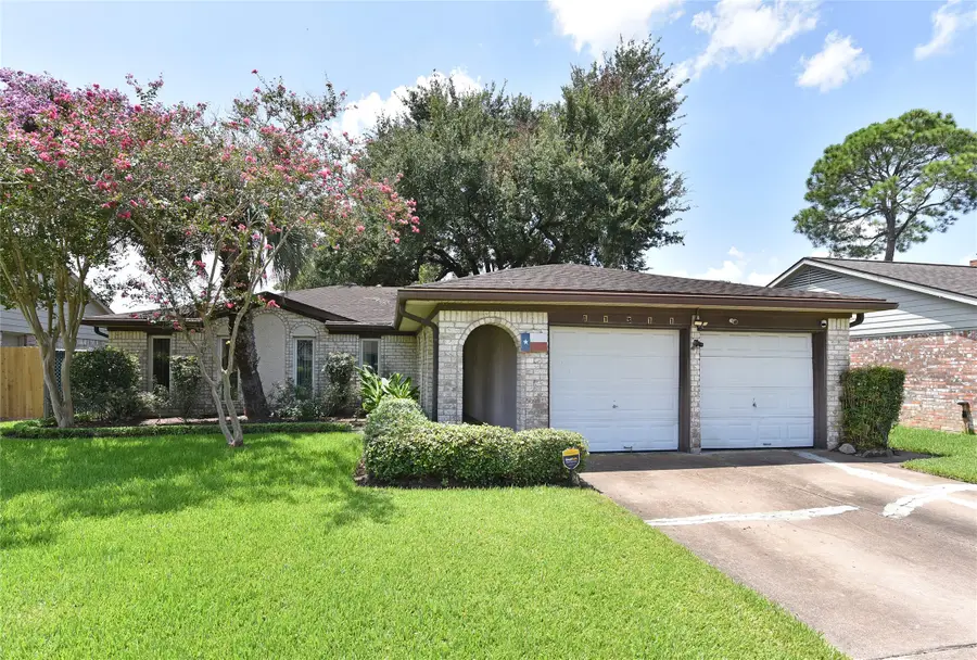 11311 Brighton Lane, Meadows Place, TX 77477 - #2