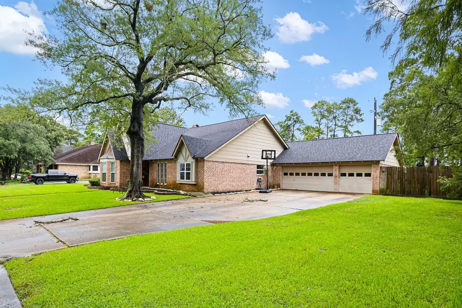 4803 Gulfway Drive, Baytown, TX 77521 - #3