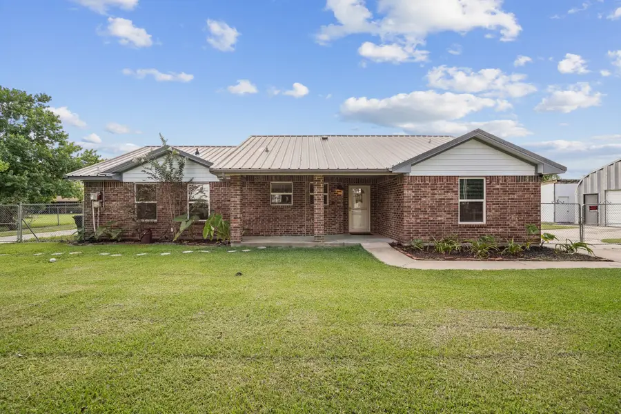 4435 S Tower Road, Santa Fe, TX 77517 - #2