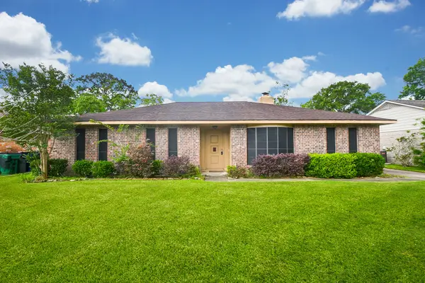16730 Townes Road, Friendswood, TX 77546