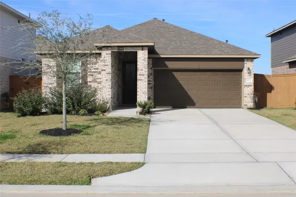 14314 Lunan Drive, Texas City, TX 77568