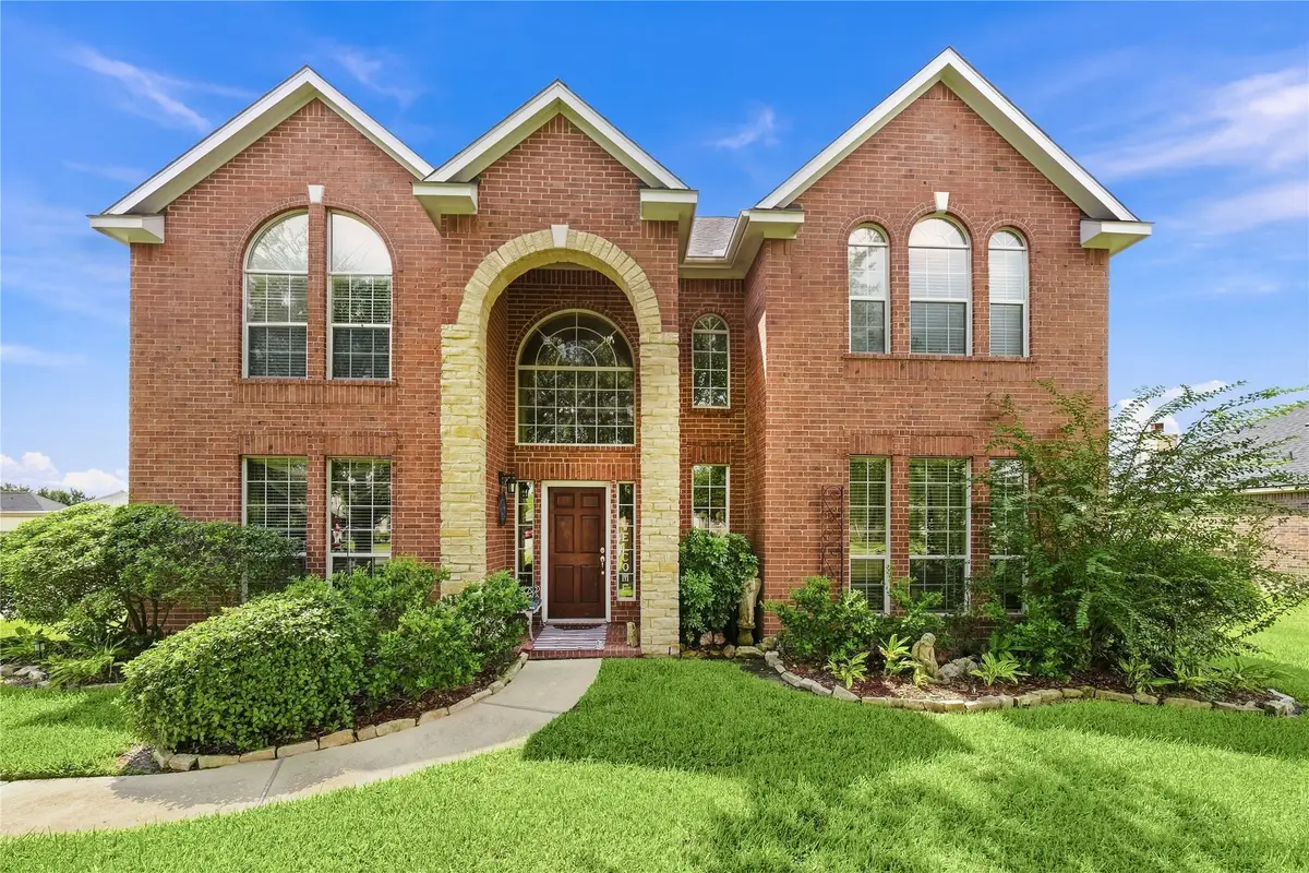 8950 Tumblewood Drive, Beach City, TX 77523 - #1