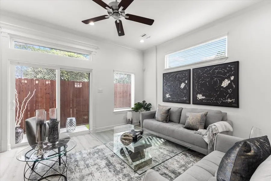 5011 Elizabeth City Street, Houston, TX 77021 - #2