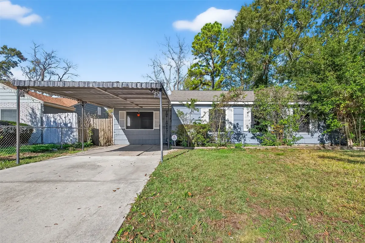 6127 Beldart Street, Houston, TX 77033 - Image #1