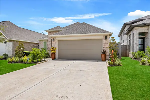 110 Shining Succulent Drive, Richmond, TX 77406