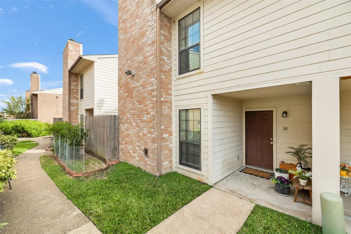 10912 Gulf Freeway #38, Houston, TX 77034 - Image #1