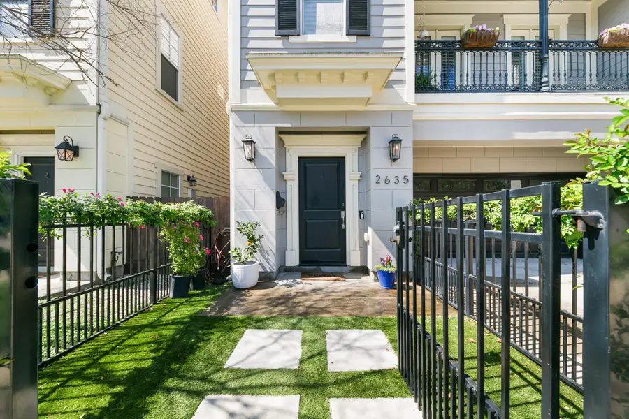 2635 Ashland Street, Houston, TX 77008 - #2