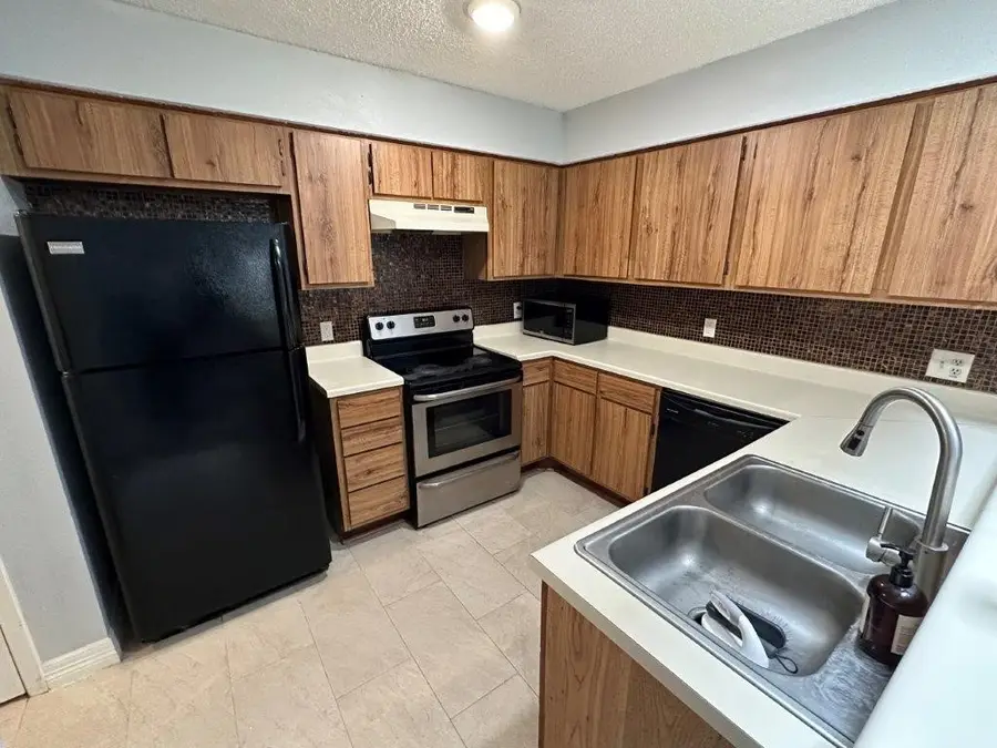 2510 Grants Lake Boulevard #101, Sugar Land, TX 77479 - #3