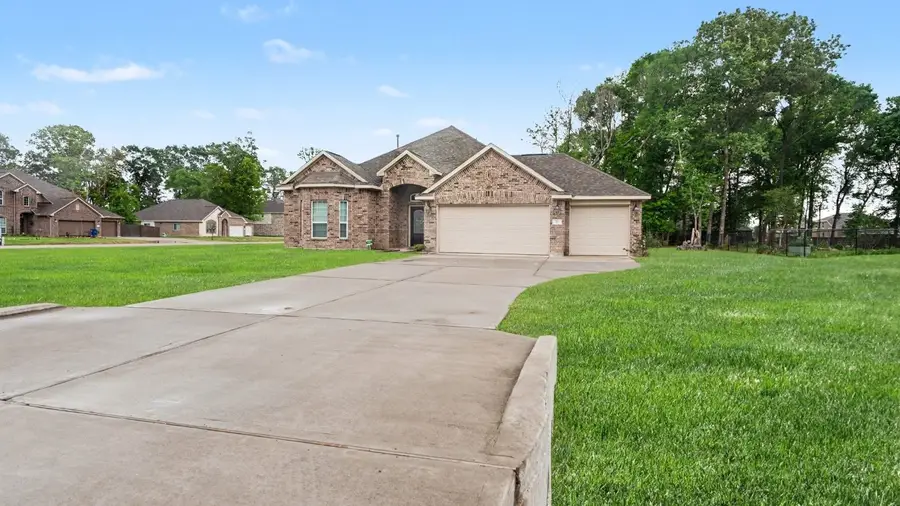 17 Road 6615, Dayton, TX 77535 - #2