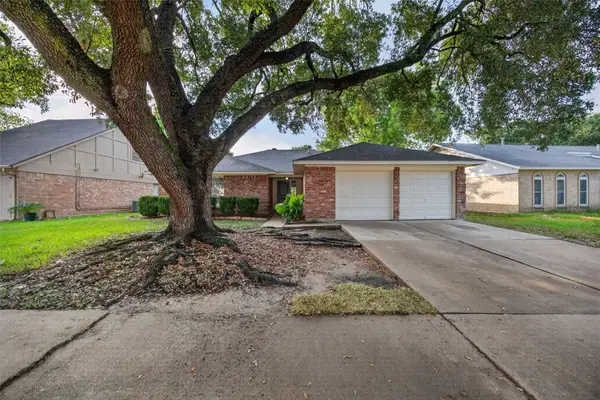922 Comstock Springs Drive, Katy, TX 77450