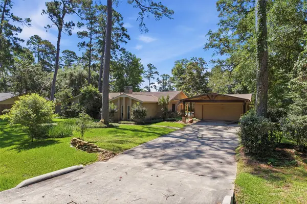 706 Golden Bear Lane, Houston, TX 77339