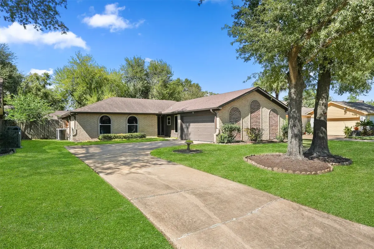 242 Blackwater Lane, Houston, TX 77015 - #1