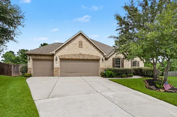 187 Wade Pointe Drive, Montgomery, TX 77316