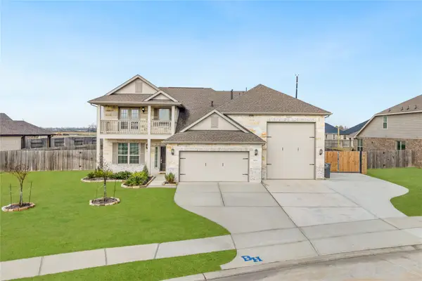 15003 Gulfstream Park Avenue, Mont Belvieu, TX 77523